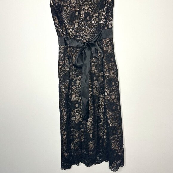 A Pea in the Pod Black Lace Cocktail Dress Size S - Picture 1 of 4